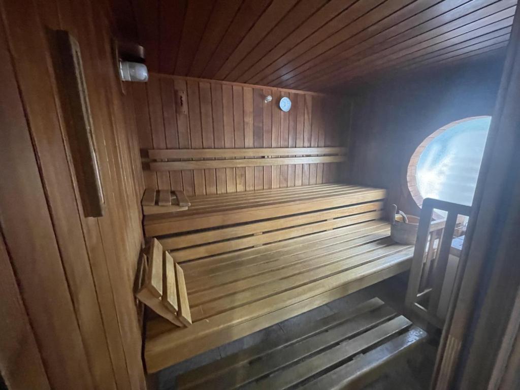 Le Victoria, Elegant T2 Au Bord Des Plages, Piscine, Sauna Menton Kültér fotó