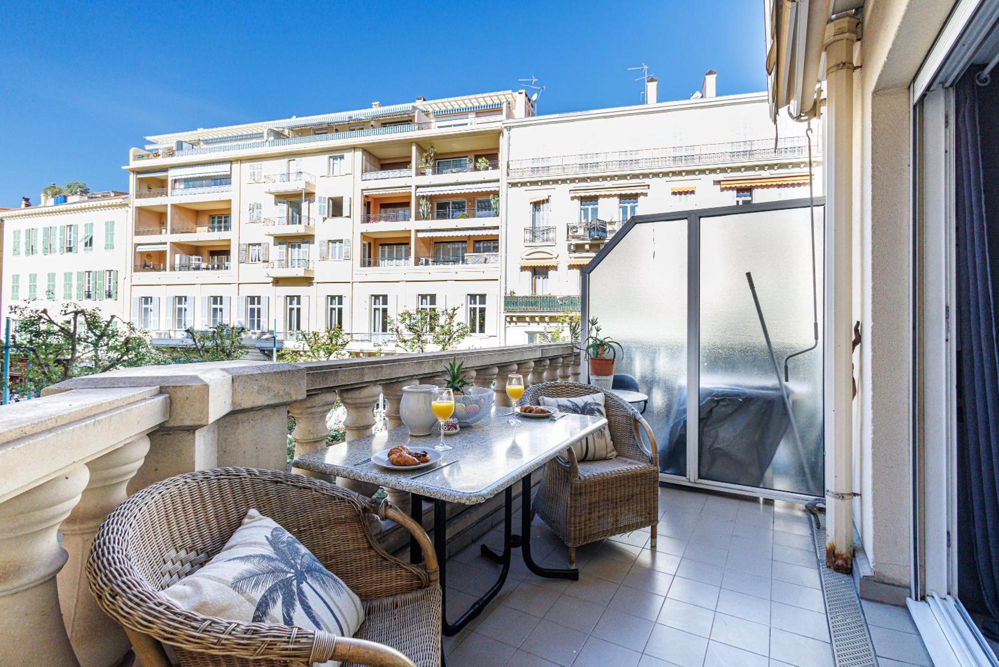 Le Victoria, Elegant T2 Au Bord Des Plages, Piscine, Sauna Menton Kültér fotó