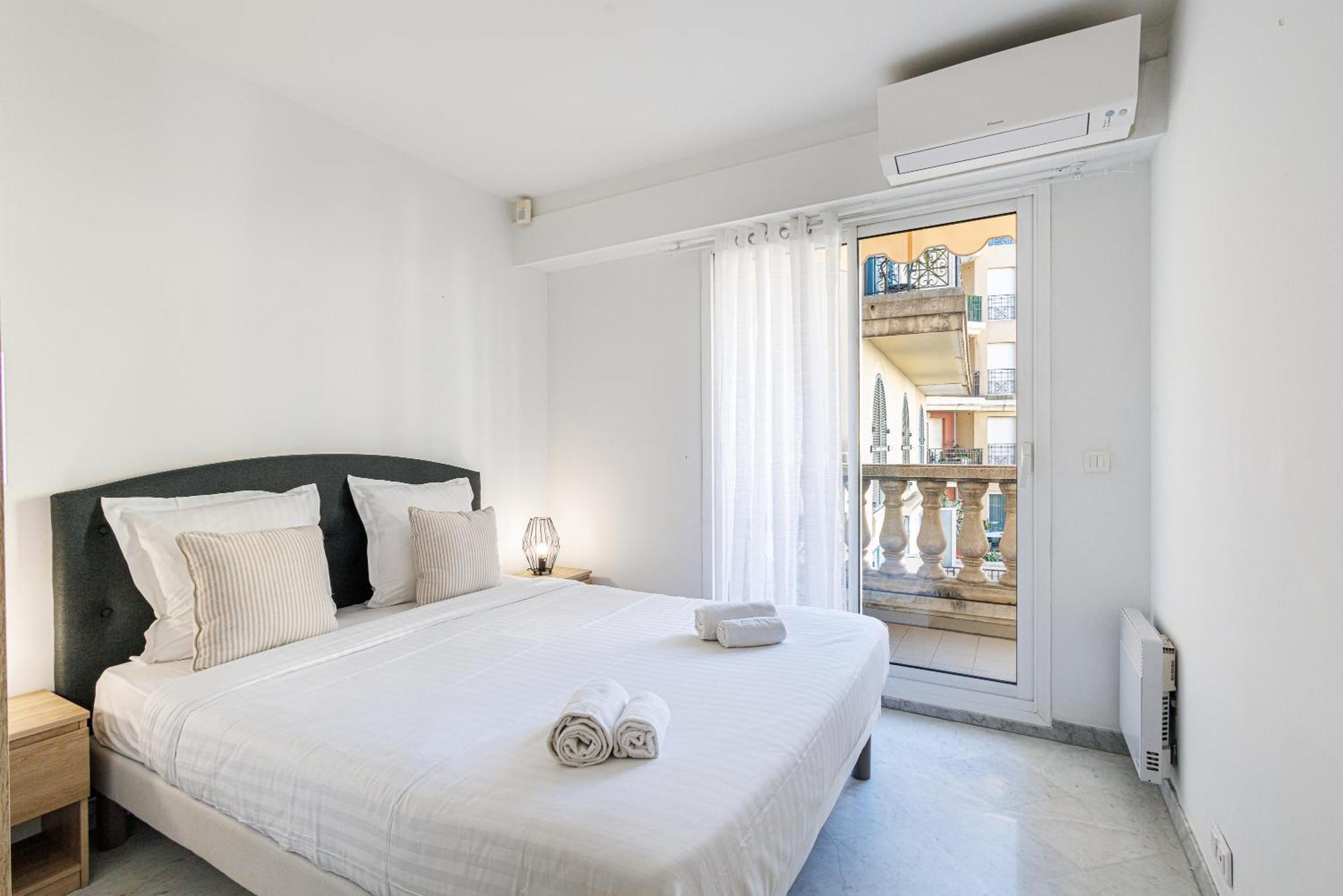 Le Victoria, Elegant T2 Au Bord Des Plages, Piscine, Sauna Menton Kültér fotó
